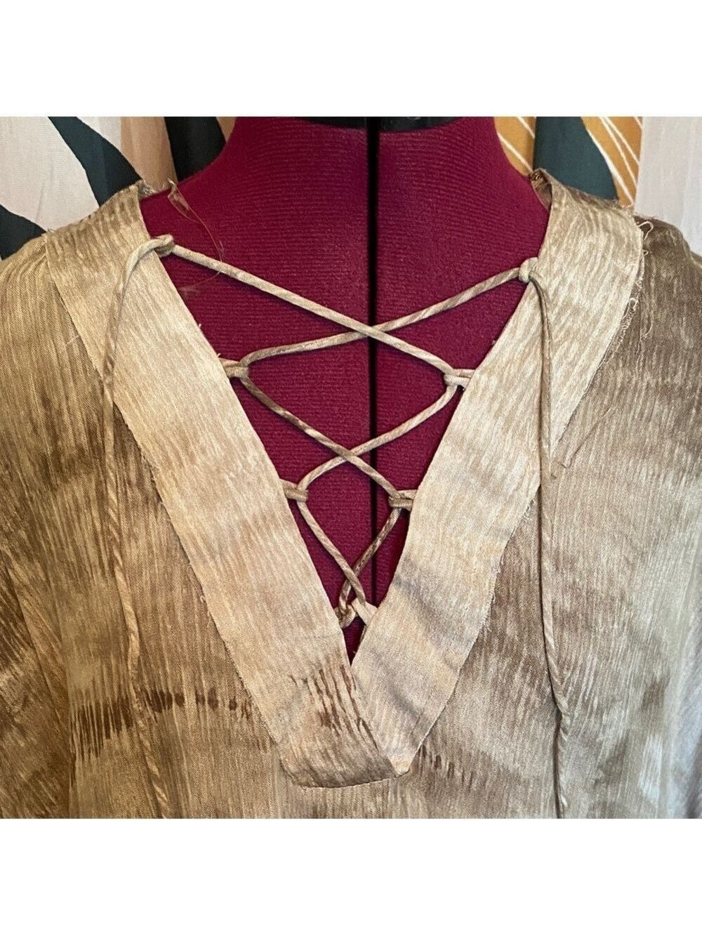 Umgee olive green Lace-Up Tunic Top - Picture 4 of 8